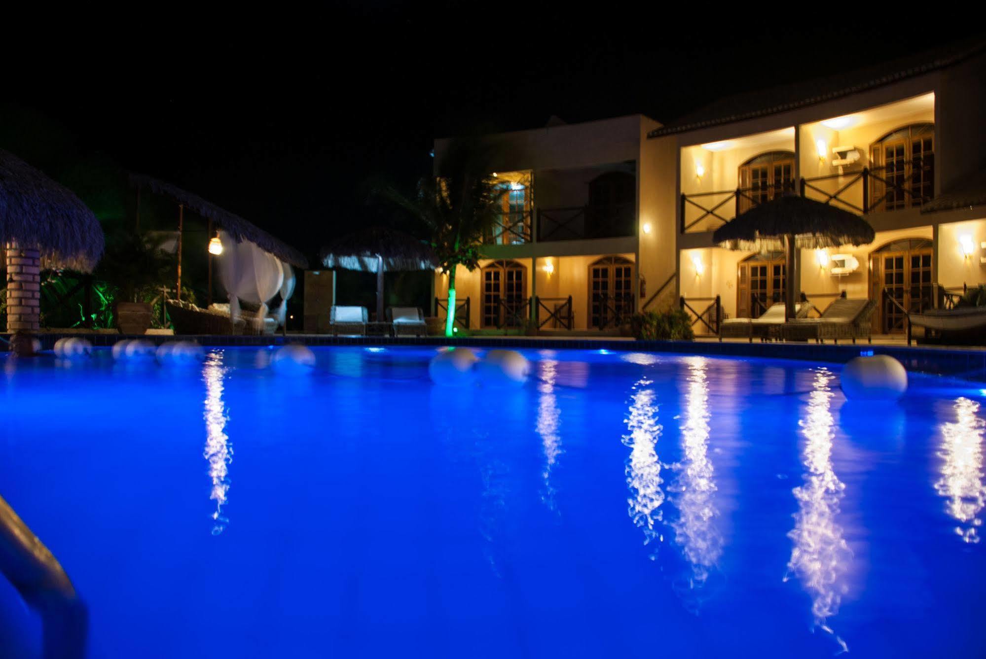 Pousada Aruana Canoa Quebrada Exterior foto